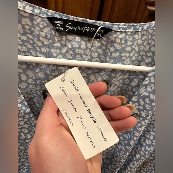 Simplee Plus Blue and White Leopard Print Dress Knot Front - Picture 7 of 7